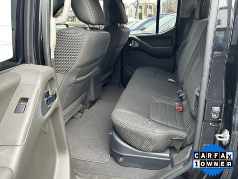 Used 2019 Nissan Frontier PRO-4X image 12