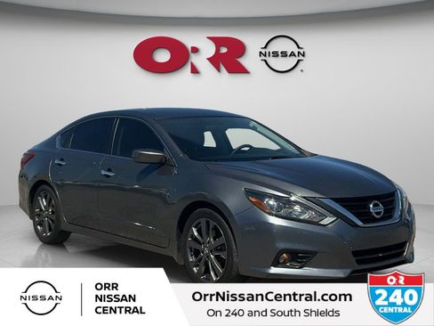 Used 2018 Nissan Altima 2.5 SR w/ SR Special Edition image 3