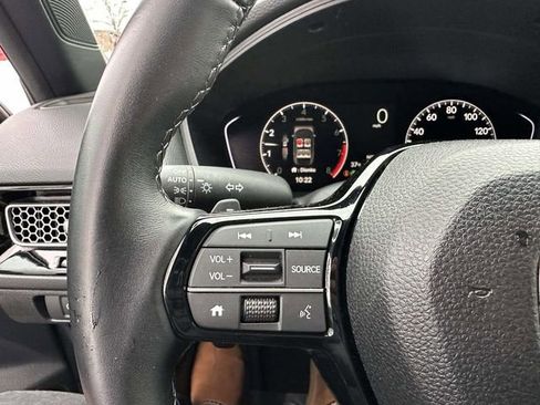 Used 2025 Honda Civic Sport image 29