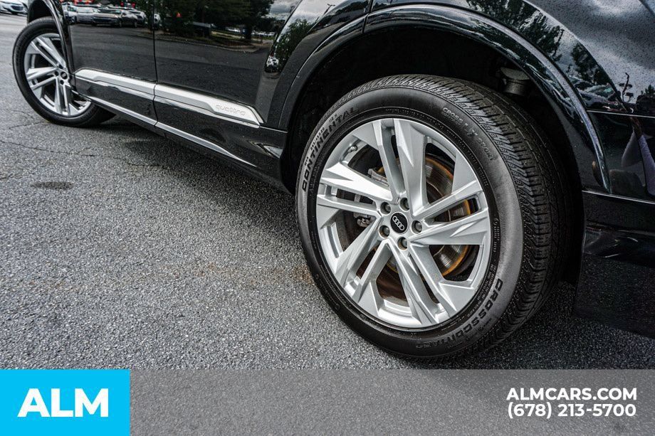 Used 2023 Audi Q7 2.0T Premium w/ Convenience Package AWD/4WD image 11