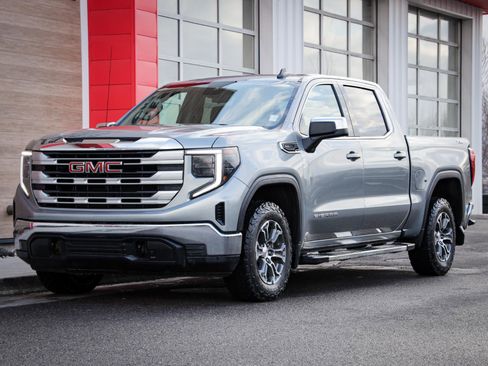 Used 2023 GMC Sierra 1500 SLE image 8