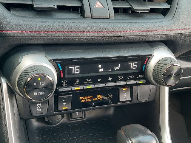 Used 2021 Toyota RAV4 SE w/ Weather & Moonroof Package AWD/4WD image 41