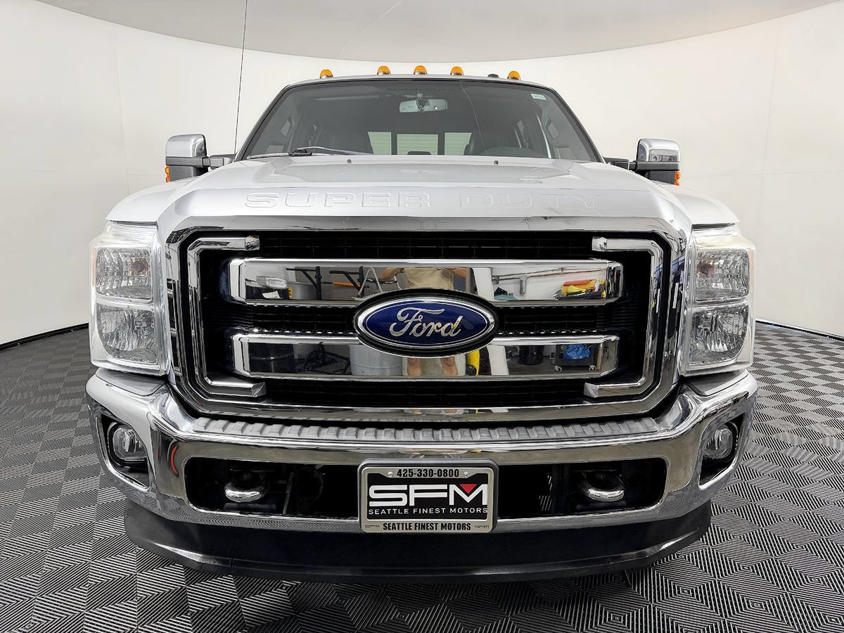 Used 2011 Ford F250 Lariat w/ Lariat Interior Pkg AWD/4WD image 4