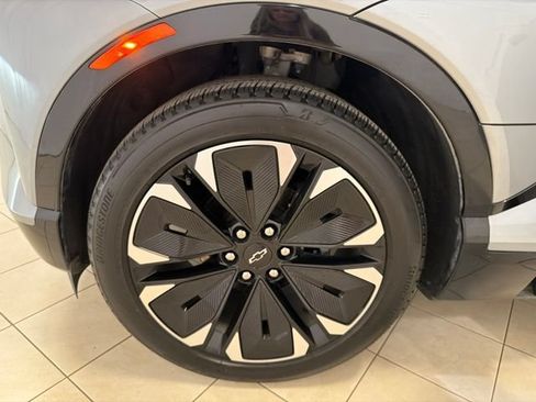 Used 2024 Chevrolet Blazer EV RS AWD/4WD image 30