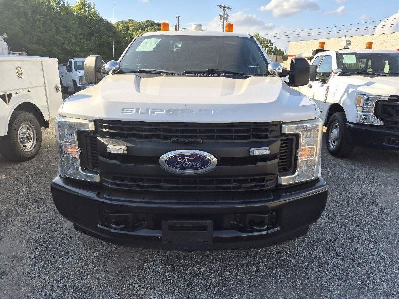 Used 2019 Ford F350 XL RWD image 4