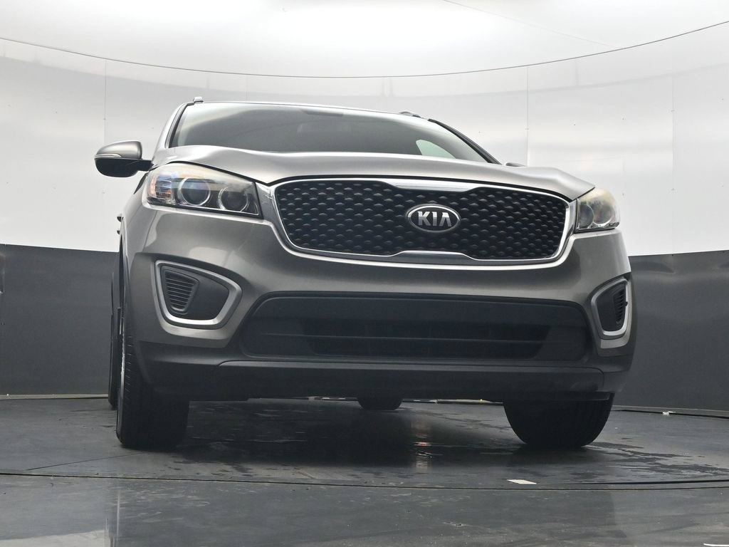 Used 2018 Kia Sorento AWD image 39