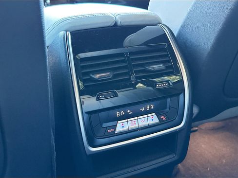 Used 2023 BMW X5 sDrive40i w/ M Sport Package image 27