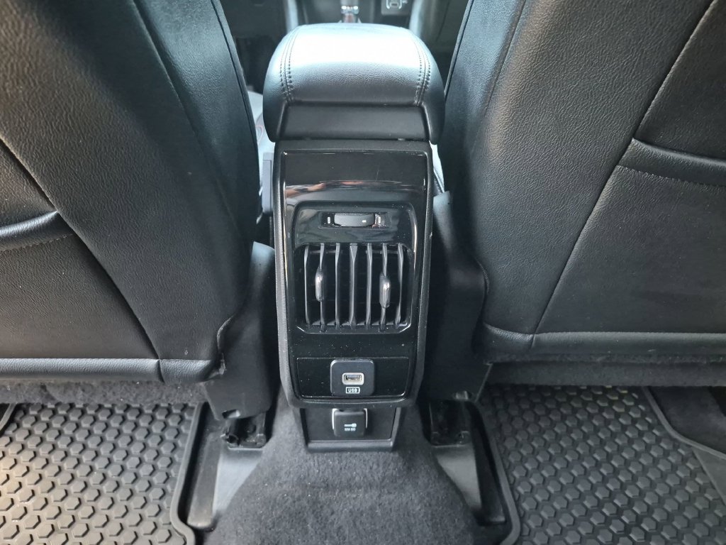 Used 2024 Jeep Compass Trailhawk AWD/4WD image 37