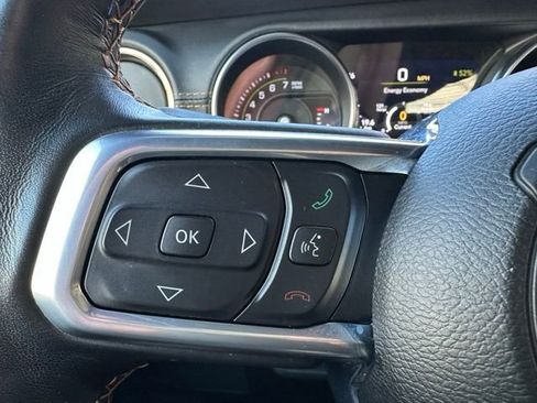 Used 2021 Jeep Wrangler Unlimited Sahara image 16