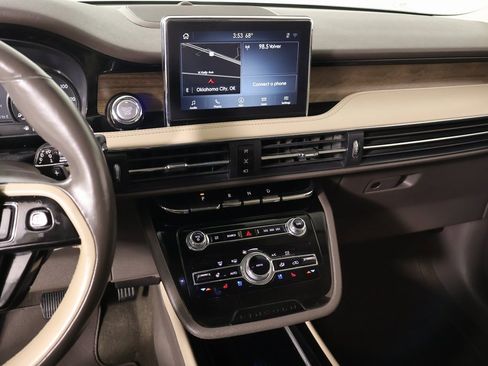 Used 2020 Lincoln Corsair Reserve w/ Elements Package image 5