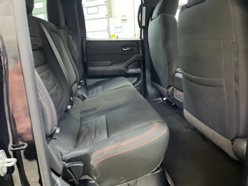 Used 2024 Nissan Frontier PRO-4X AWD/4WD image 28