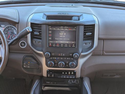 Used 2019 RAM 2500 Laramie image 17