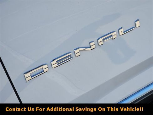 New 2026 GMC Yukon XL Denali w/ Sun & Power Step Package image 8