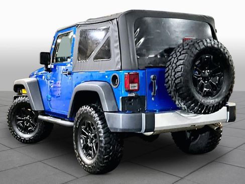 Used 2016 Jeep Wrangler Sport AWD/4WD image 9
