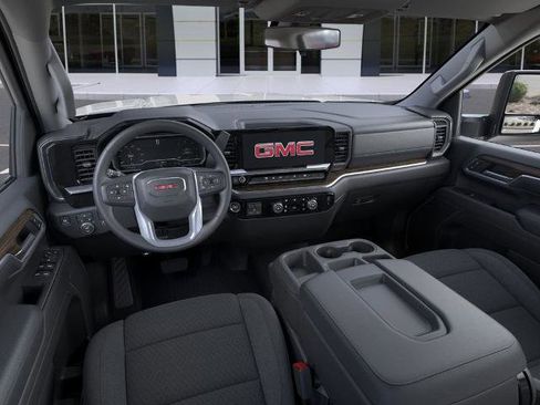 New 2026 GMC Sierra 2500 SLE image 15