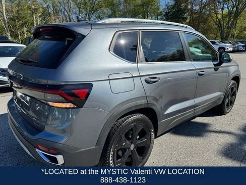 Certified 2025 Volkswagen Taos SEL w/ Black Wheel Plus Package AWD/4WD image 5