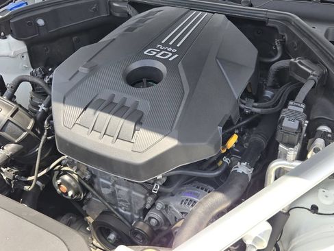 Used 2023 Genesis G70 2.0T w/ Sport Prestige Package RWD image 19