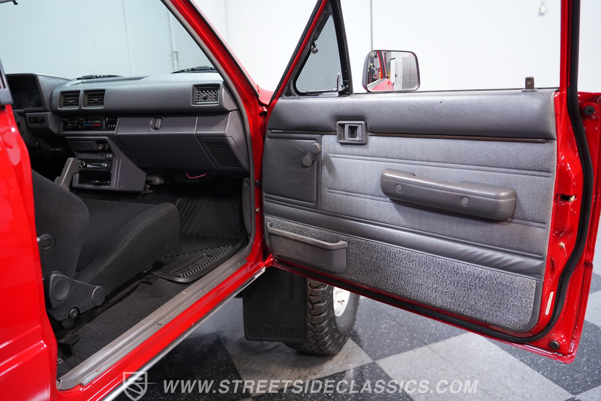 Used 1988 Toyota Pickup SR5 AWD/4WD image 39