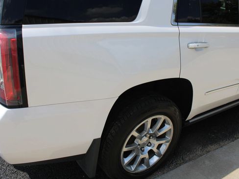 Used 2018 GMC Yukon Denali w/ Open Road Package AWD/4WD image 9