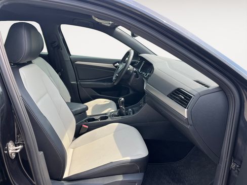 Used 2020 Volkswagen Jetta R-Line FWD image 15