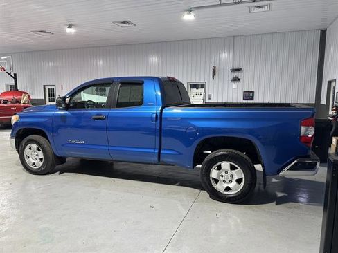 Used 2017 Toyota Tundra SR5 image 5