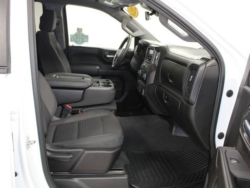 Used 2024 Chevrolet Silverado 1500 Custom image 27