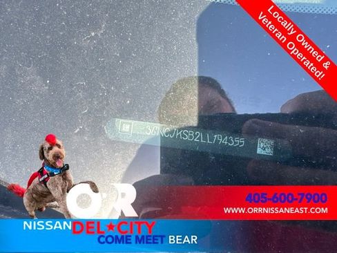 Used 2020 Chevrolet Trax LS w/ Tint and Cruise Package FWD image 2