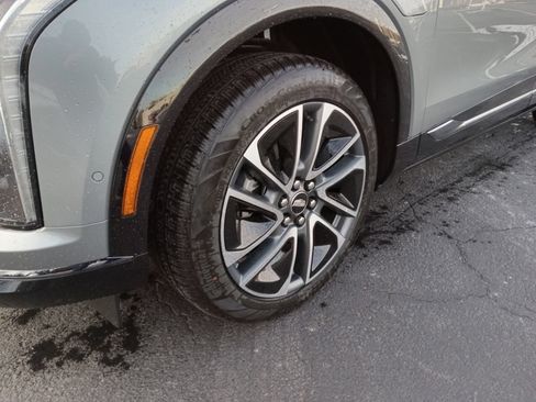New 2026 Cadillac Optiq Sport 1 AWD/4WD image 6