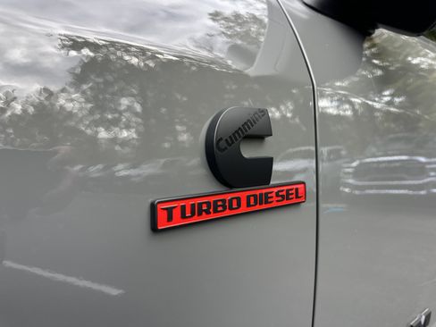 New 2026 RAM 3500 Limited image 29