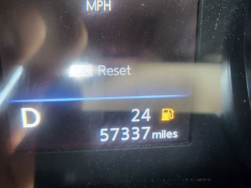 Used 2020 Nissan Rogue SV w/ Premium Package FWD image 32