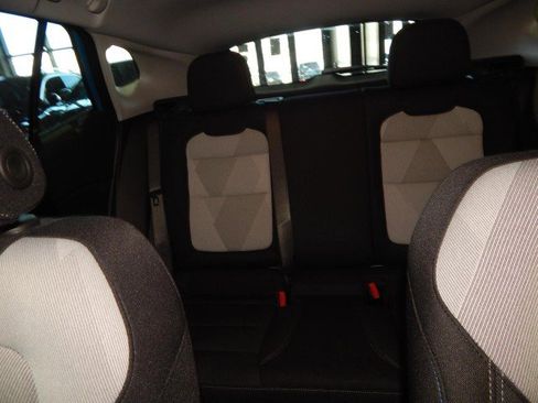 Used 2026 Chevrolet Trax LS image 32