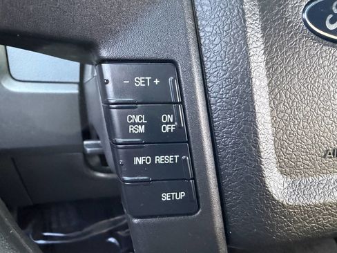 Used 2014 Ford F150 XLT image 27