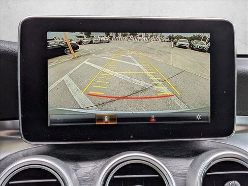 Used 2016 Mercedes-Benz GLC 300 4MATIC image 12