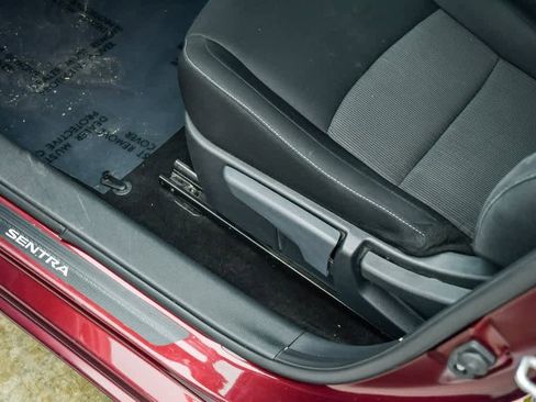 Used 2024 Nissan Sentra SV w/ All-Weather Package image 22