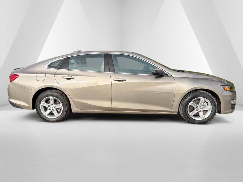 Used 2024 Chevrolet Malibu LT FWD image 9