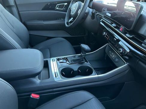 New 2025 Kia Carnival SX Prestige image 20