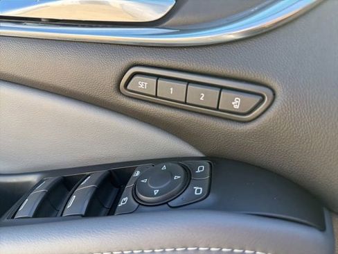 Used 2023 Buick Enclave Premium w/ Experience Buick Package AWD/4WD image 25