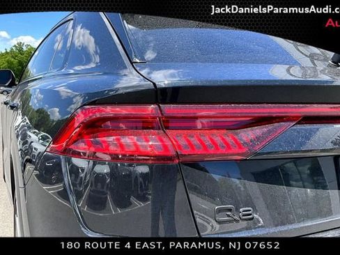 Used 2023 Audi Q8 Premium Plus w/ Premium Plus Package AWD/4WD image 22