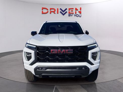 New 2026 GMC Canyon Elevation w/ Convenience Package image 9