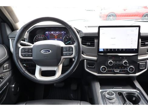 Used 2022 Ford Expedition Max XLT AWD/4WD image 33