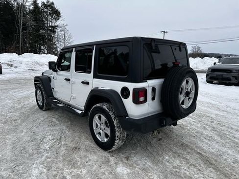Used 2021 Jeep Wrangler Unlimited Sport image 3