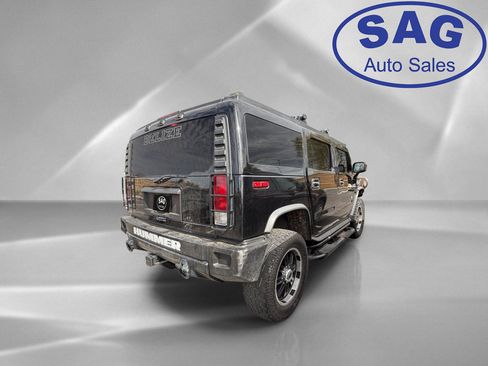 Used 2005 HUMMER H2 w/ Preferred Equipment Group AWD/4WD image 3