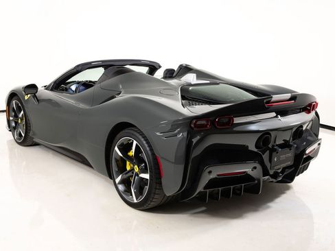 Certified 2023 Ferrari SF90 Spider AWD/4WD image 2