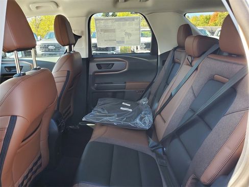 New 2025 Ford Bronco Sport Outer Banks image 27