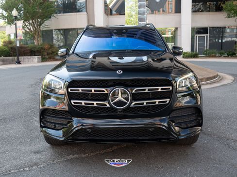 Used 2020 Mercedes-Benz GLS 580 4MATIC image 2