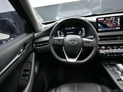 Certified 2023 INFINITI QX60 Luxe w/ Performance Audio Package image 32