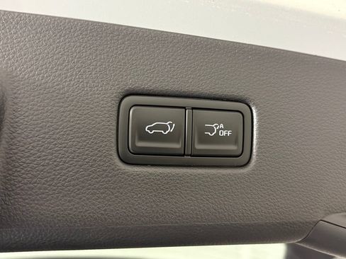 New 2026 Kia Carnival EX FWD image 41