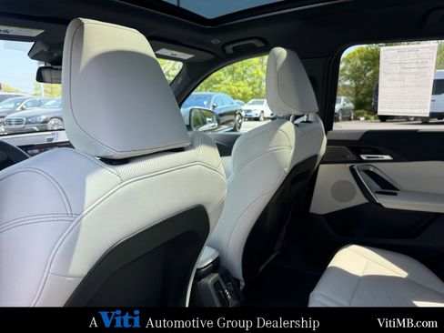 Used 2026 BMW X1 xDrive28i AWD/4WD image 21