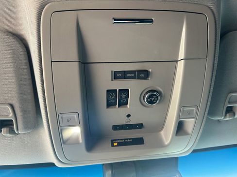 Used 2016 GMC Yukon XL SLT w/ Open Road Package image 20