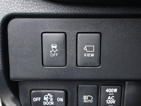 Certified 2020 Toyota Tacoma Limited image 14